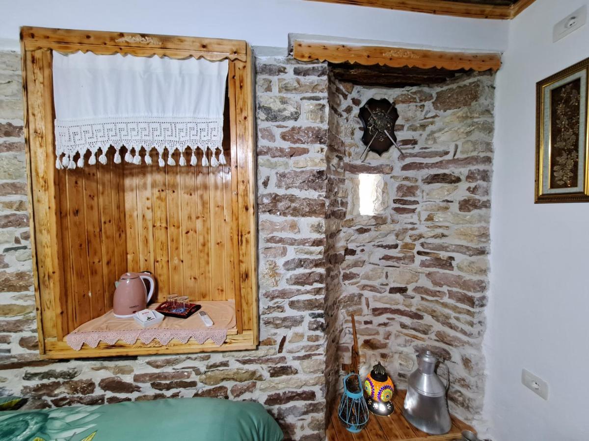 "Villa 70" Guesthouse Gjirokastra Zewnętrze zdjęcie