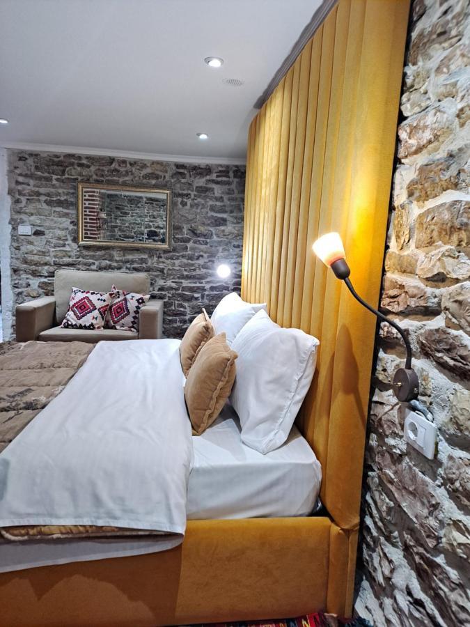 "Villa 70" Guesthouse Gjirokastra Zewnętrze zdjęcie