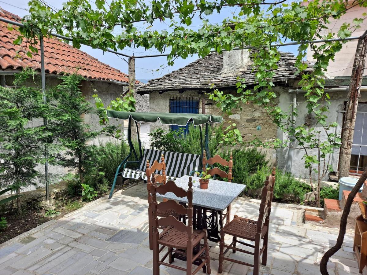 "Villa 70" Guesthouse Gjirokastra Zewnętrze zdjęcie