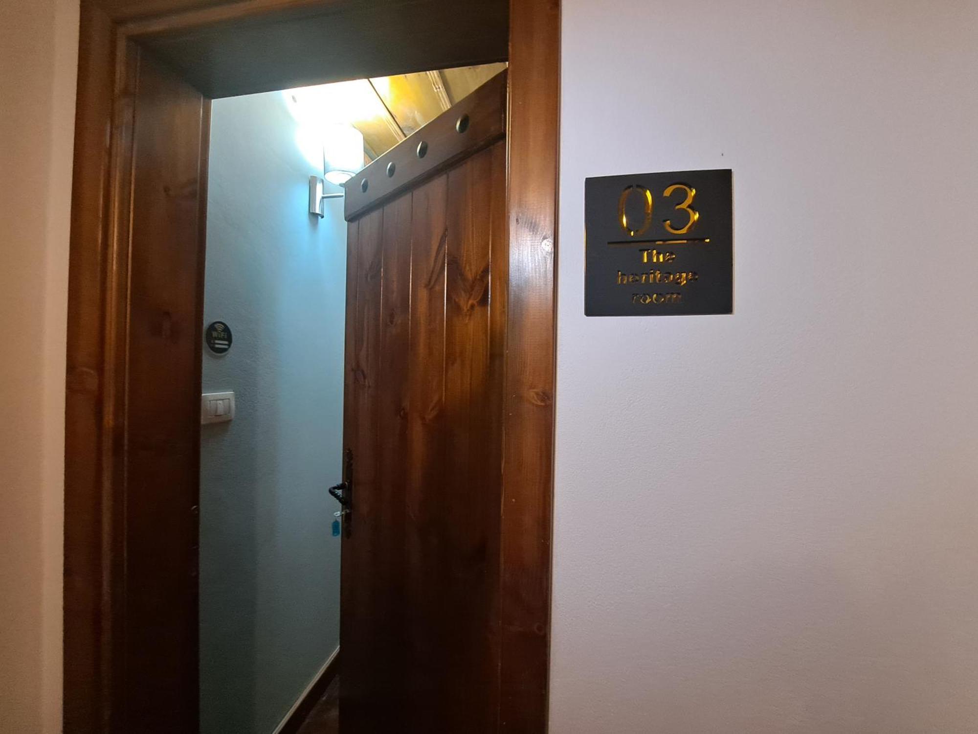 "Villa 70" Guesthouse Gjirokastra Zewnętrze zdjęcie