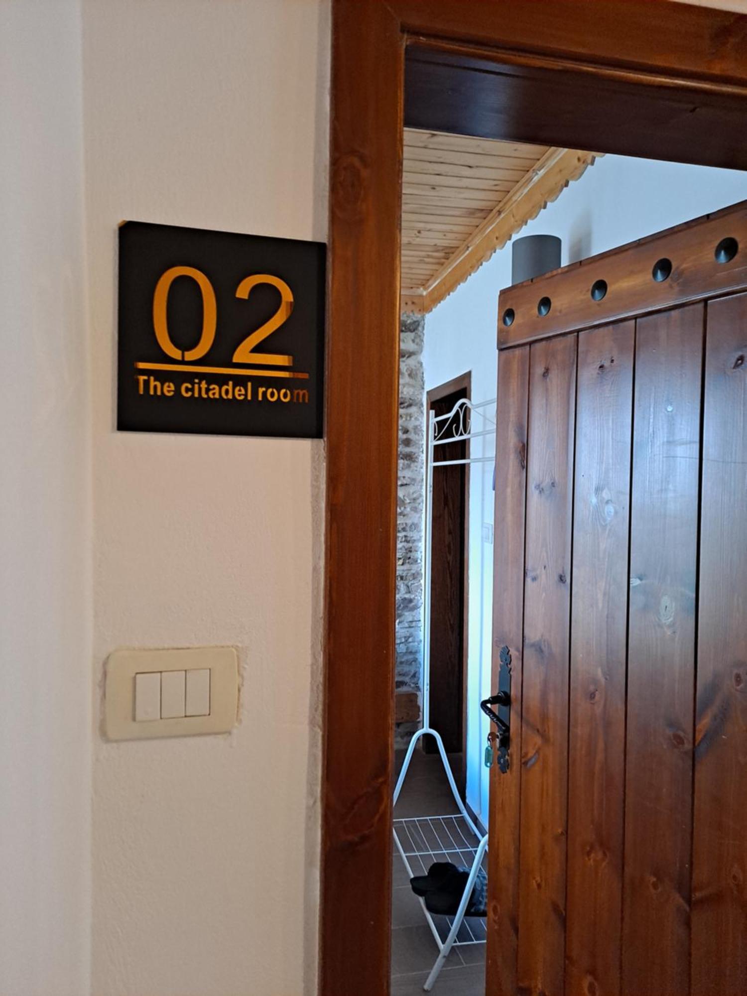 "Villa 70" Guesthouse Gjirokastra Zewnętrze zdjęcie