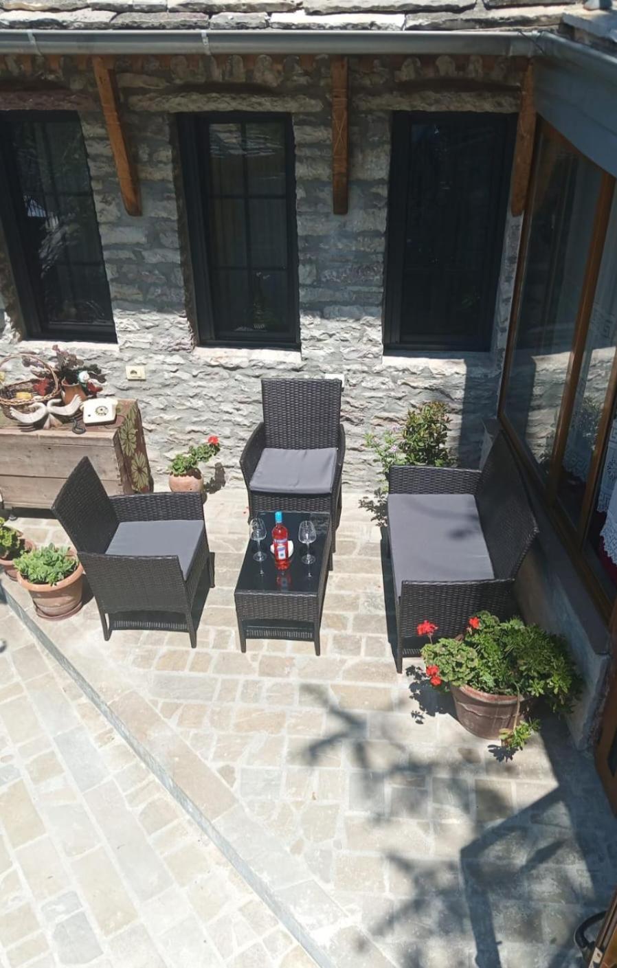 "Villa 70" Guesthouse Gjirokastra Zewnętrze zdjęcie